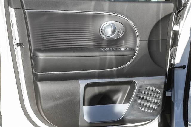 New 2026 Hyundai Ioniq 9 Limited image 24