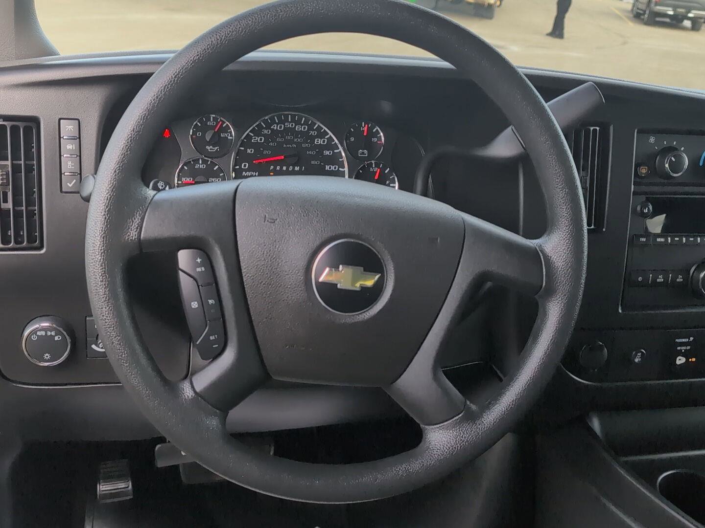 Used 2023 Chevrolet Express 3500 LT w/ LT Preferred Equipment Group image 20