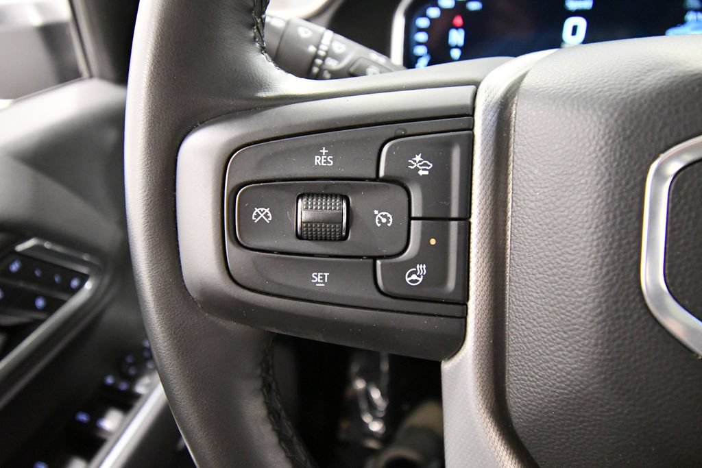 Used 2025 GMC Sierra 2500 Denali w/ Technology Package AWD/4WD image 21