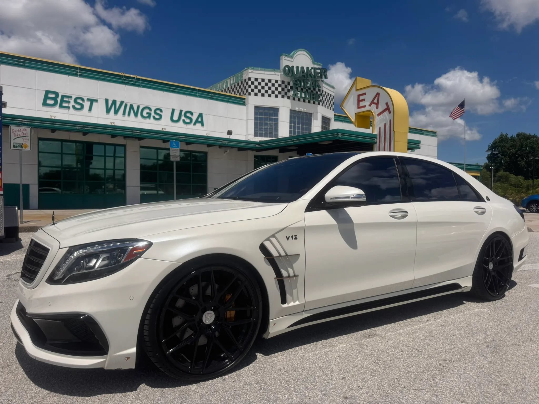 Used 2017 Mercedes-Benz S 550 Sedan image 2
