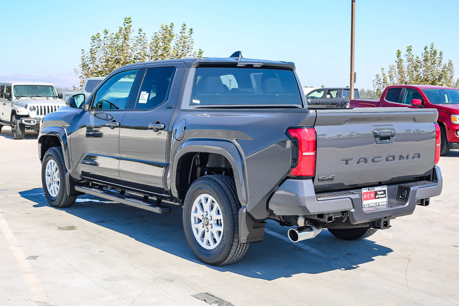 New 2026 Toyota Tacoma SR5 AWD/4WD image 7
