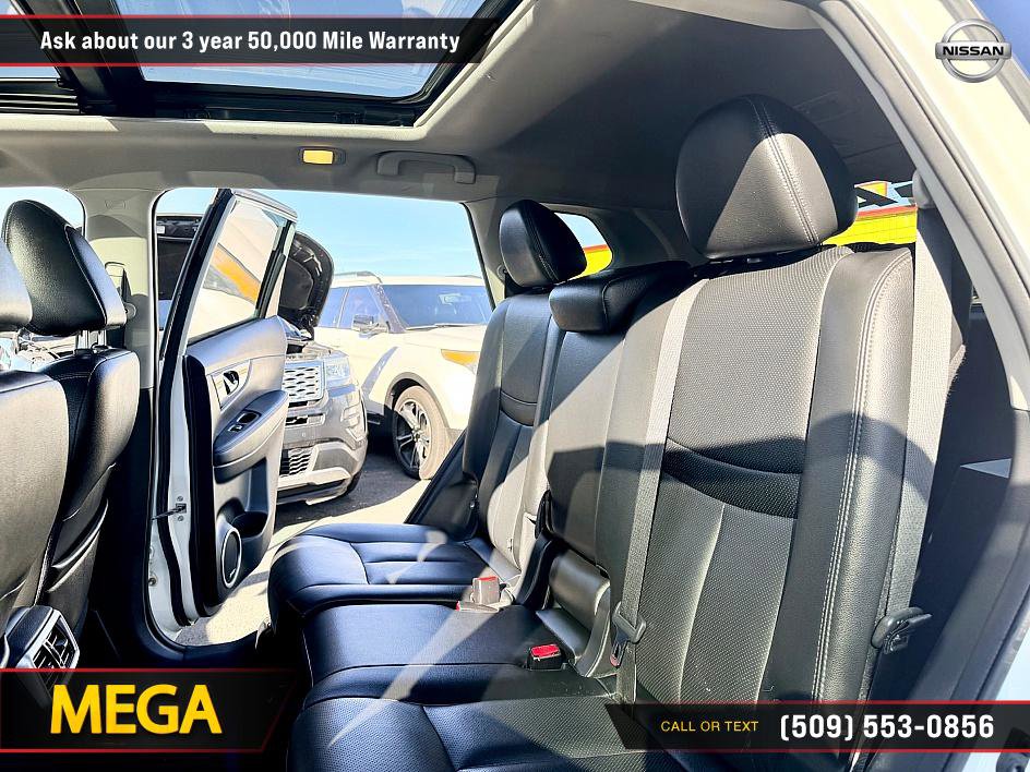 Used 2018 Nissan Rogue SL image 16