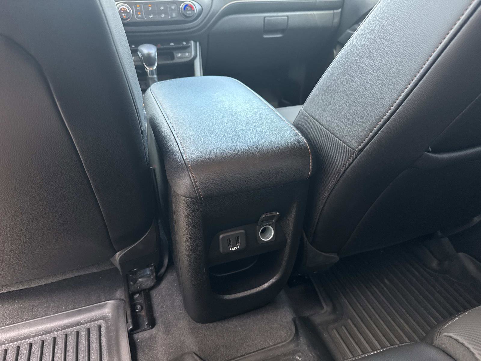 Used 2022 GMC Canyon AT4 w/ Trailering Package AWD/4WD image 16