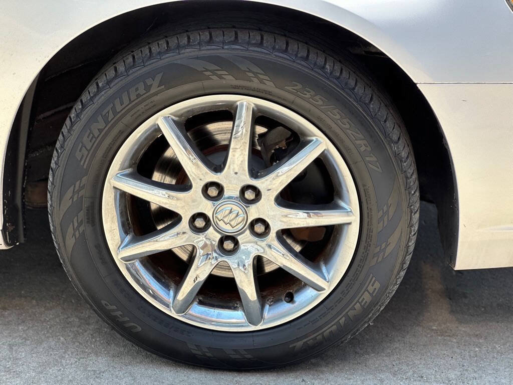 Used 2006 Buick Lucerne CXL w/ Driver Confidence Package FWD image 4