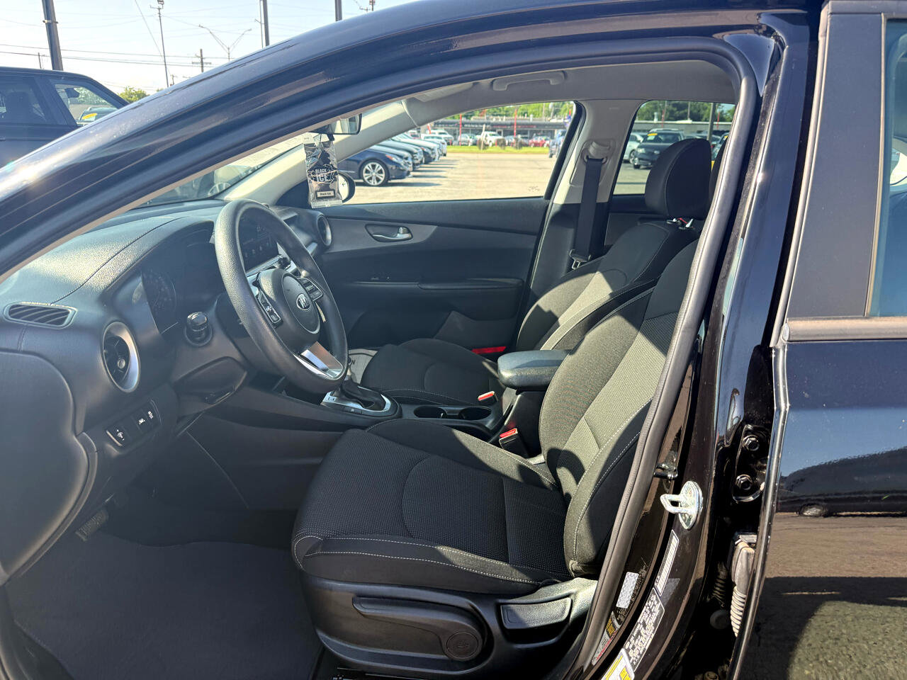 Used 2021 Kia Forte Sedan image 9