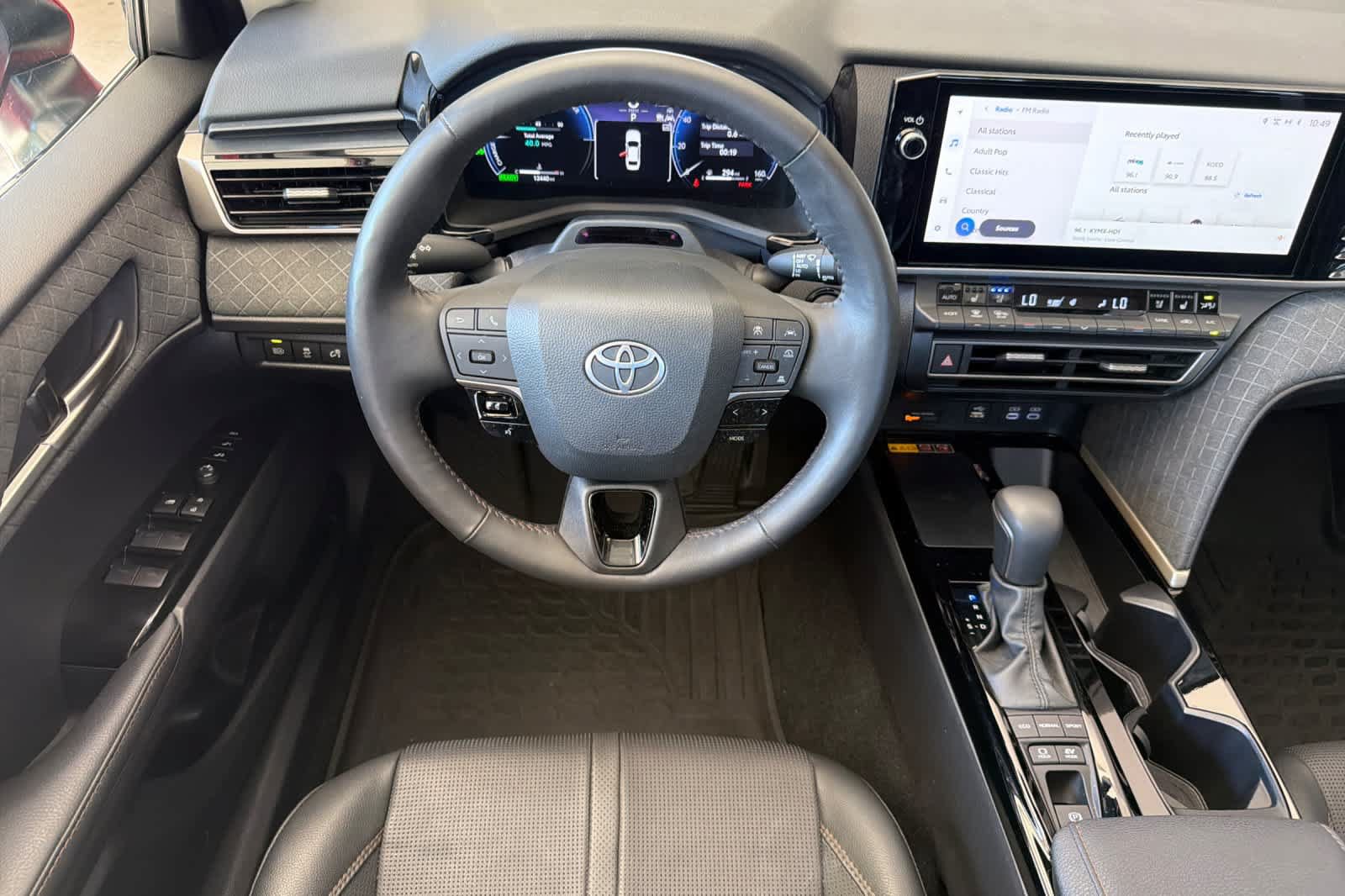 Used 2025 Toyota Camry XLE w/ Premium Plus Package AWD/4WD image 15