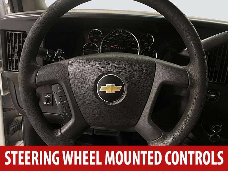 Used 2017 Chevrolet Express 2500 Extended RWD image 8