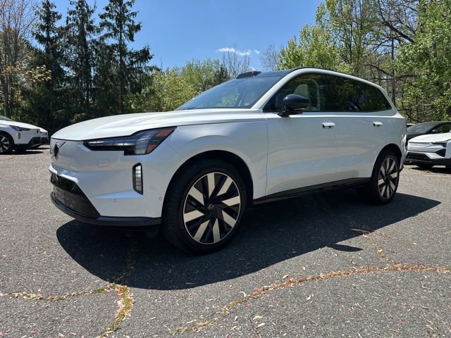 New 2025 Volvo EX90 Plus w/ Protection Package Premier AWD/4WD image 3