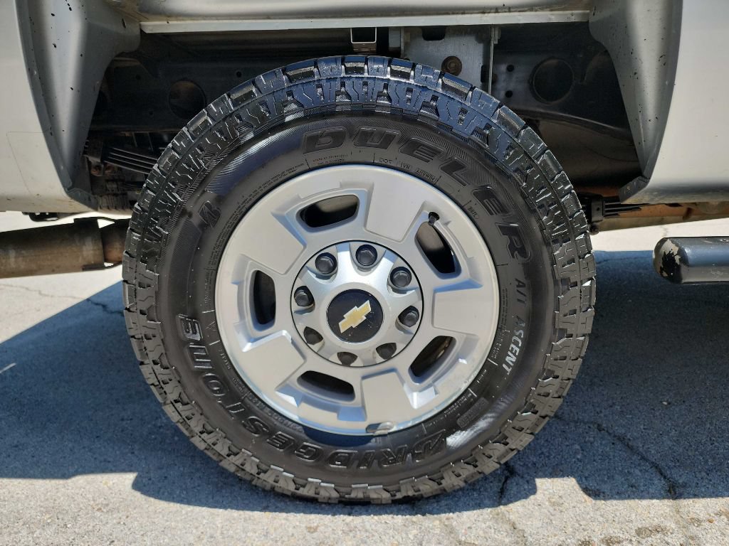 Used 2014 Chevrolet Silverado 2500 LT AWD/4WD image 12