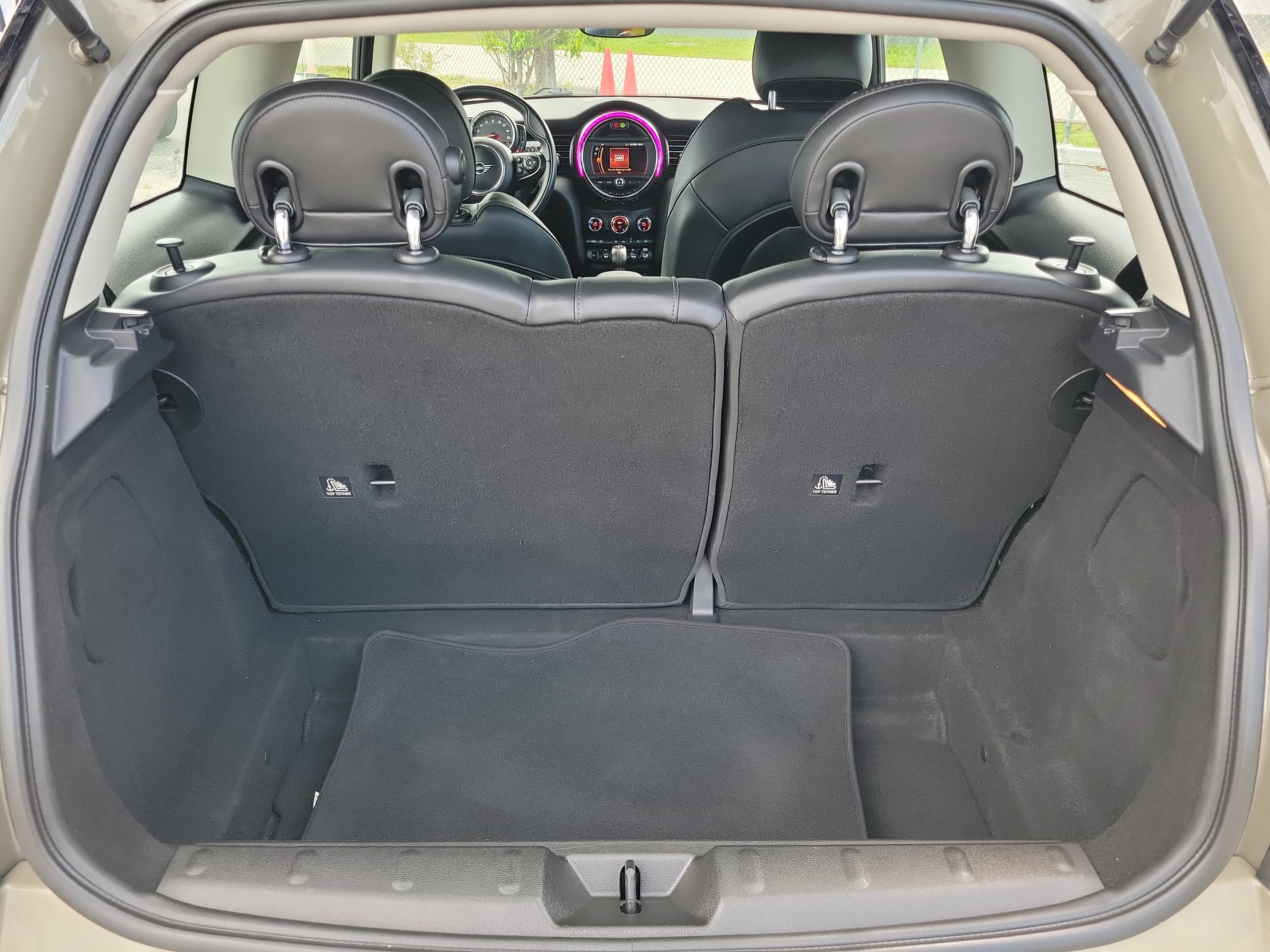 Used 2019 MINI Cooper S w/ Signature Upholstery Package FWD image 12