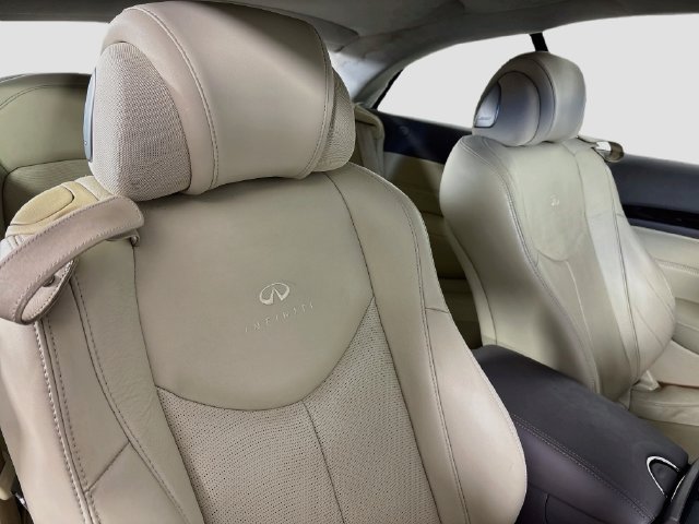 Used 2014 INFINITI Q60 Convertible w/ Premium Package RWD image 27