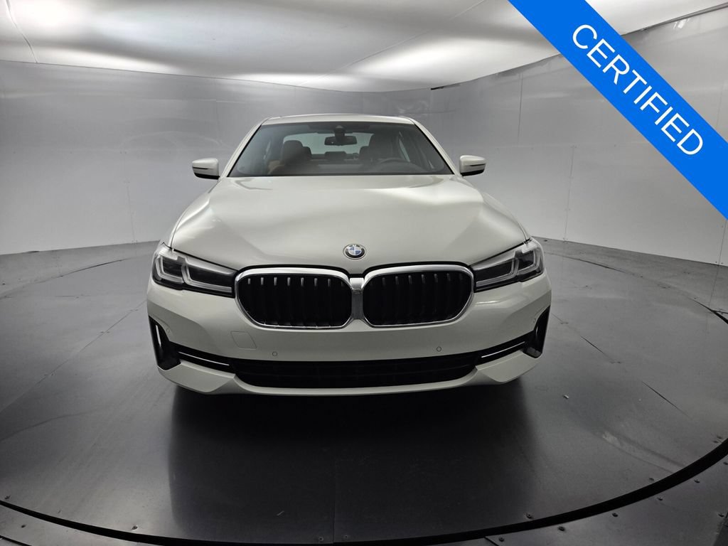 Used 2023 BMW 540i w/ Premium Package RWD video 3