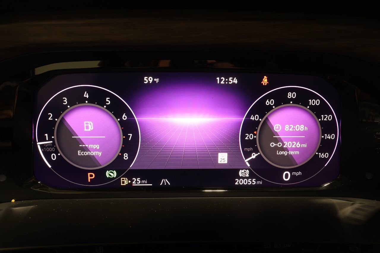 Used 2025 Volkswagen Atlas SEL Premium R-Line image 11