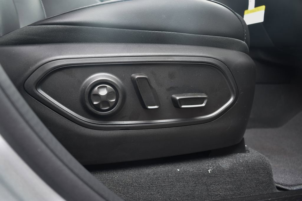 New 2026 Jeep Grand Cherokee Limited image 43