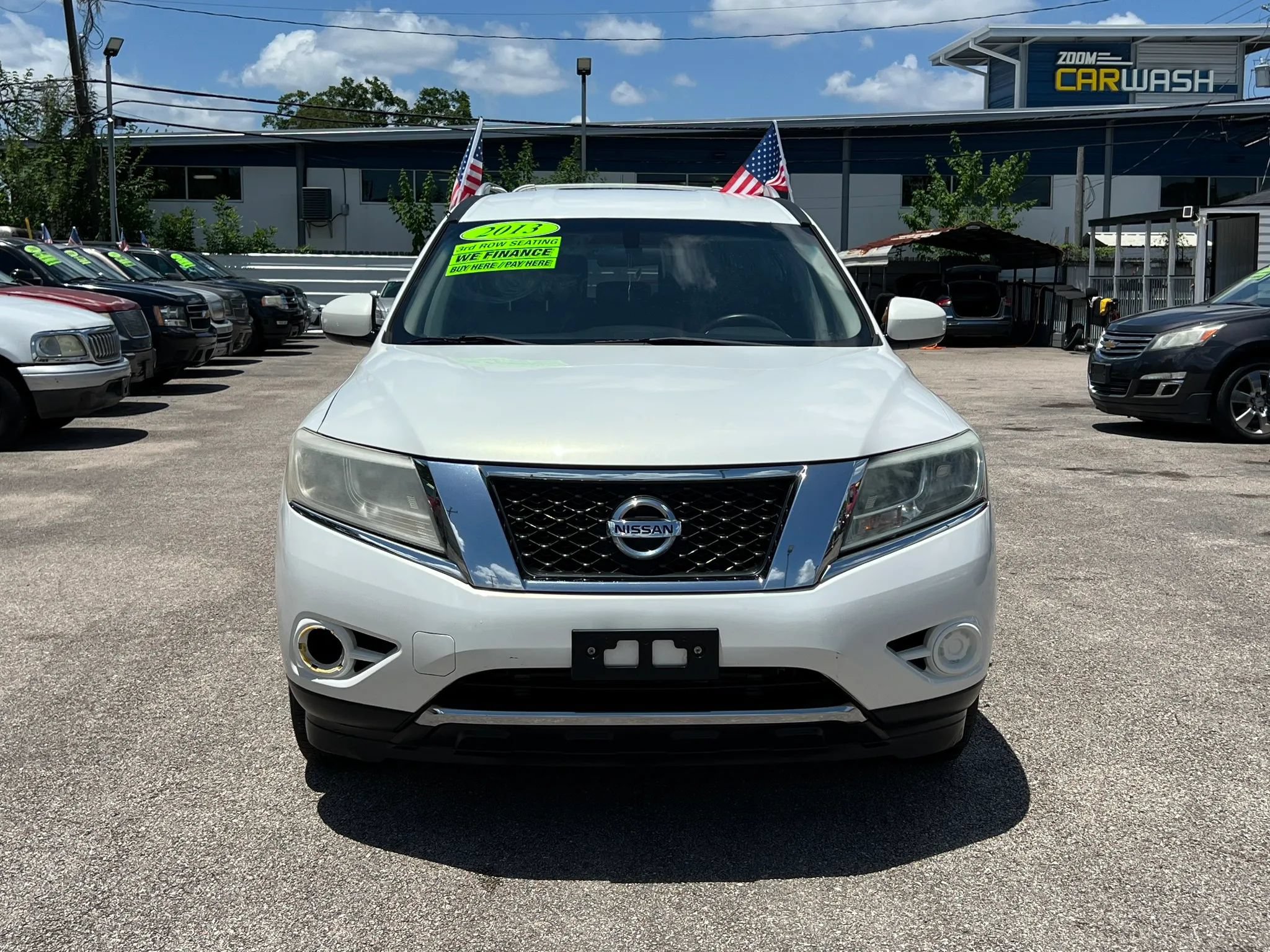 Used 2013 Nissan Pathfinder SV FWD image 3