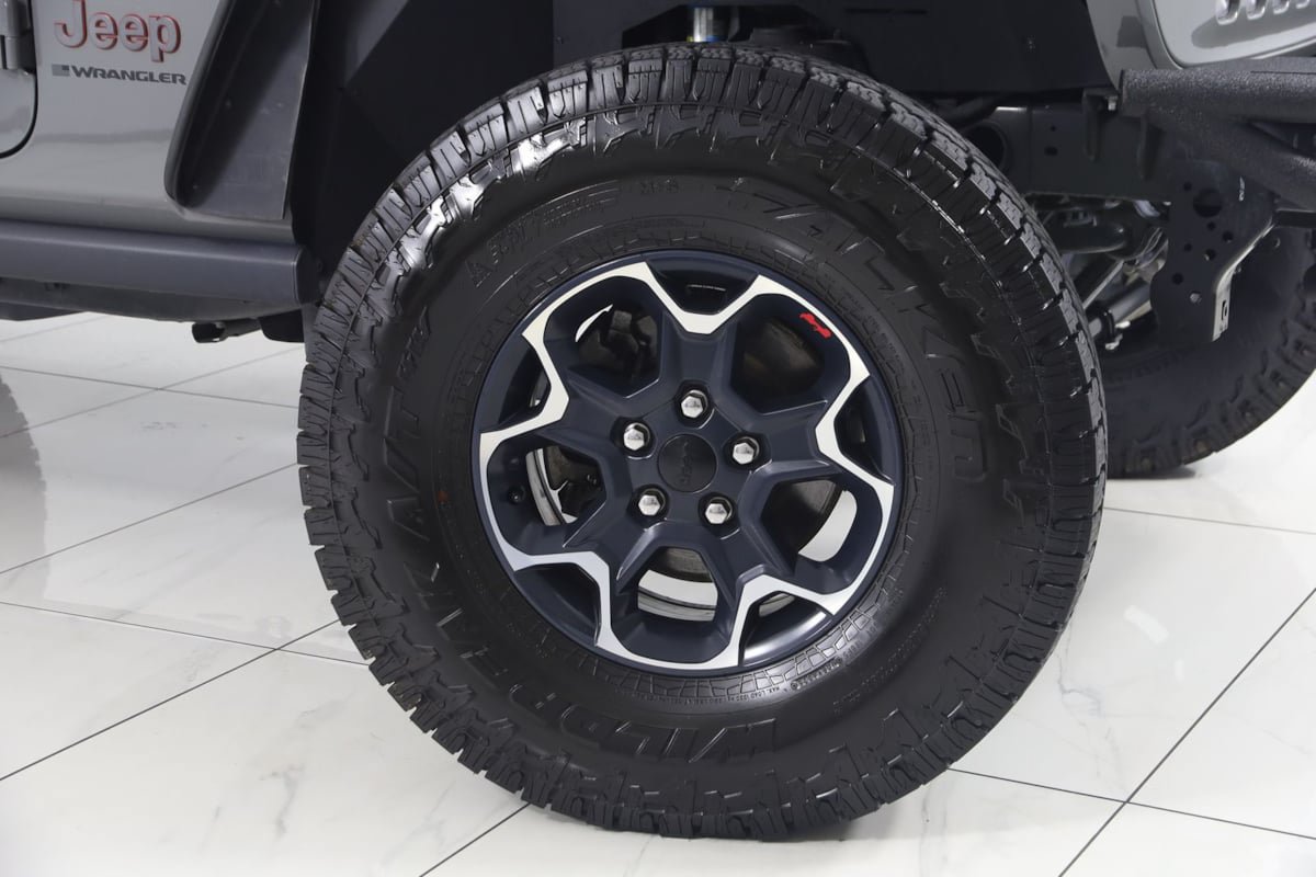 Used 2023 Jeep Wrangler Unlimited Rubicon AWD/4WD image 14