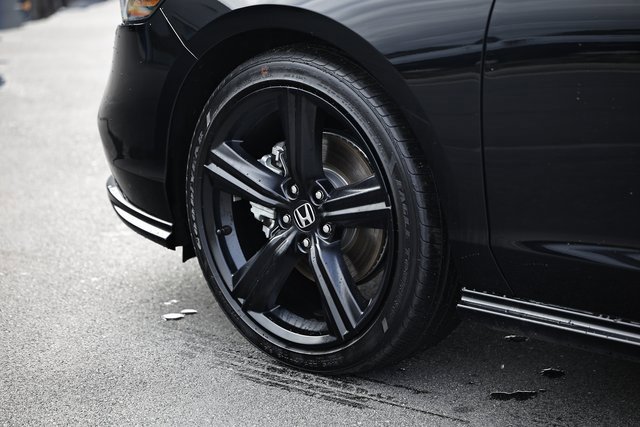 Certified 2025 Honda Accord Sport image 6