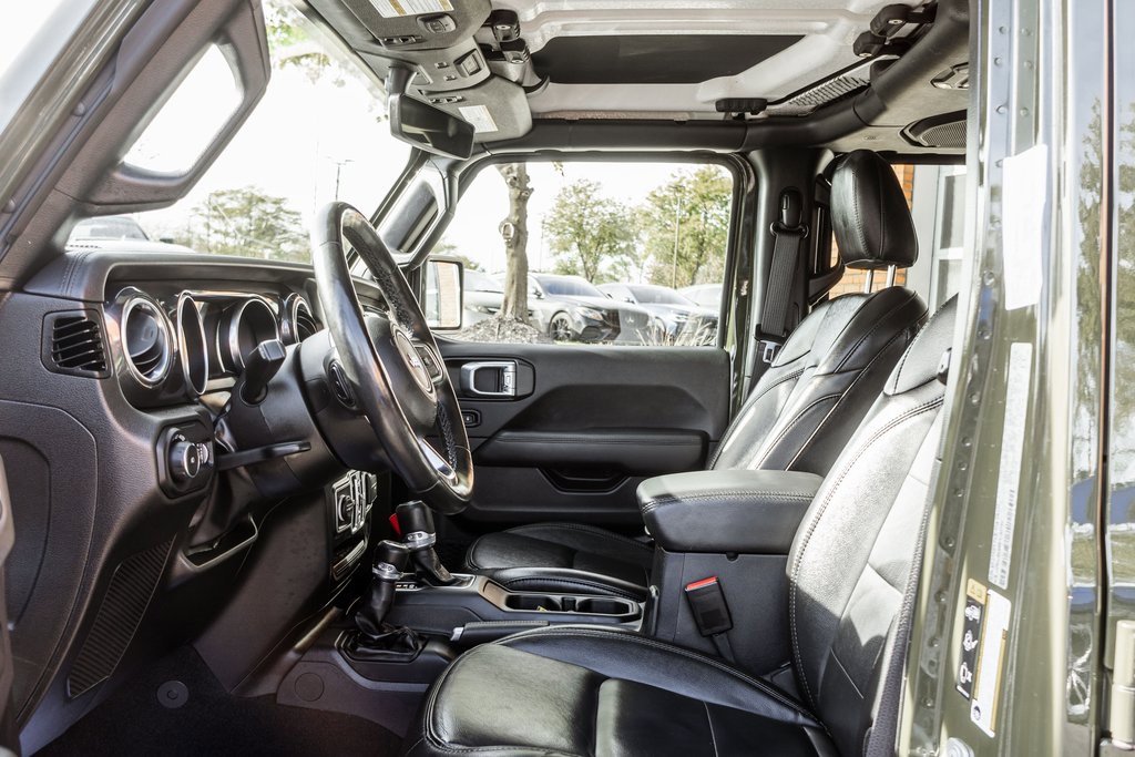Used 2022 Jeep Wrangler Unlimited Sahara image 18