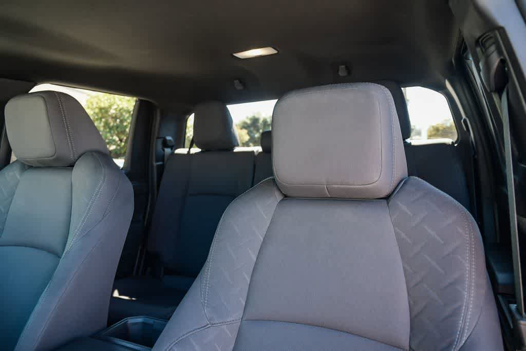 Used 2024 Toyota Tacoma SR RWD image 18