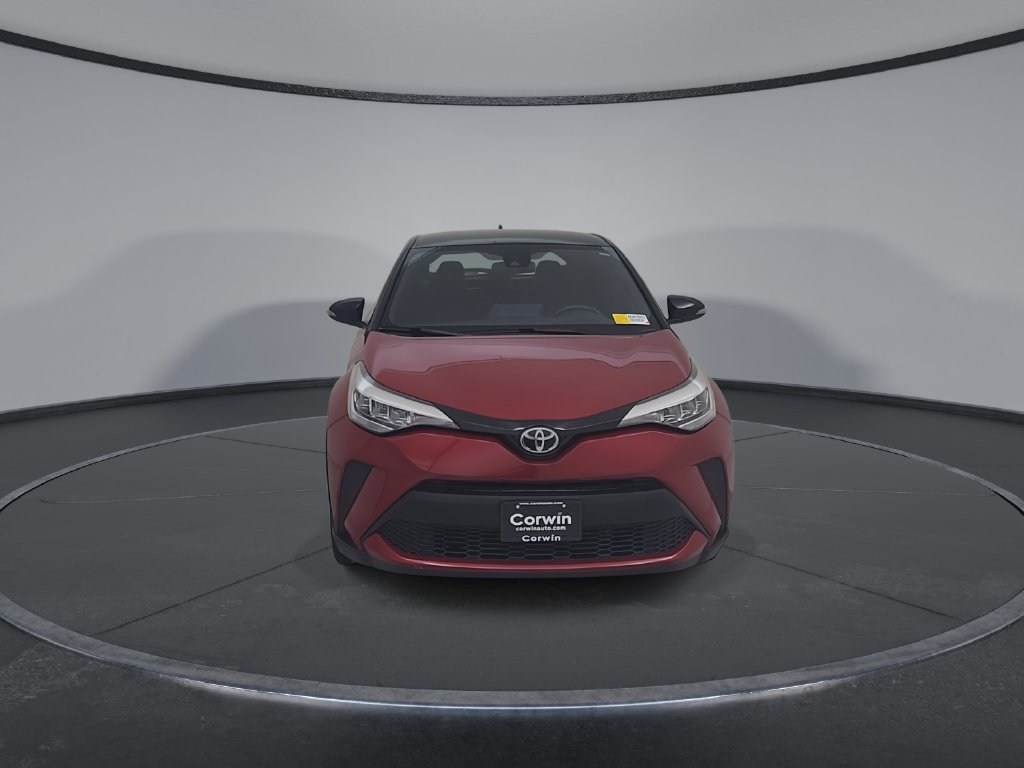 Used 2020 Toyota C-HR XLE FWD image 5