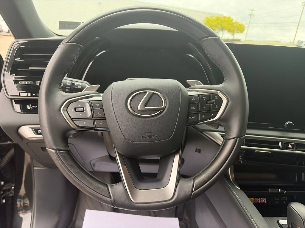 Used 2025 Lexus RX 350h w/ Convenience Package AWD/4WD image 15