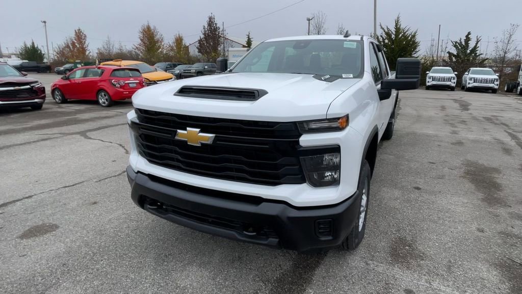 New 2025 Chevrolet Silverado 2500 W/T AWD/4WD image 5