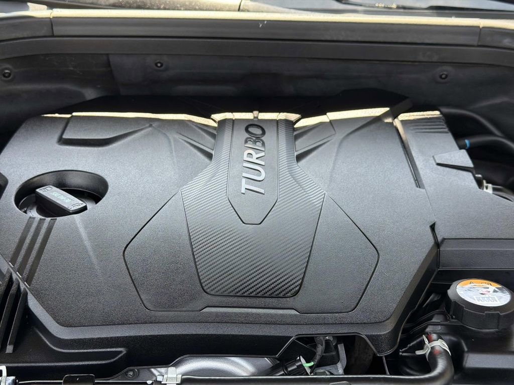 Used 2023 Genesis GV70 2.5T Sport Prestige w/ Sport Prestige Package image 23