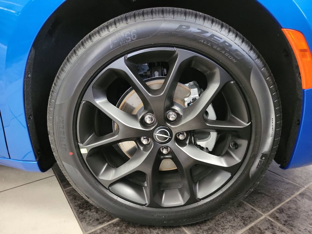 New 2026 Chrysler Pacifica Select w/ S Appearance Package image 5