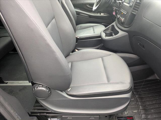 Used 2023 Mercedes-Benz Metris Passenger image 21