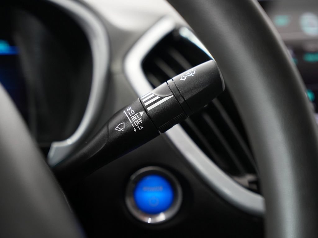 Used 2018 Chevrolet Volt LT FWD image 16