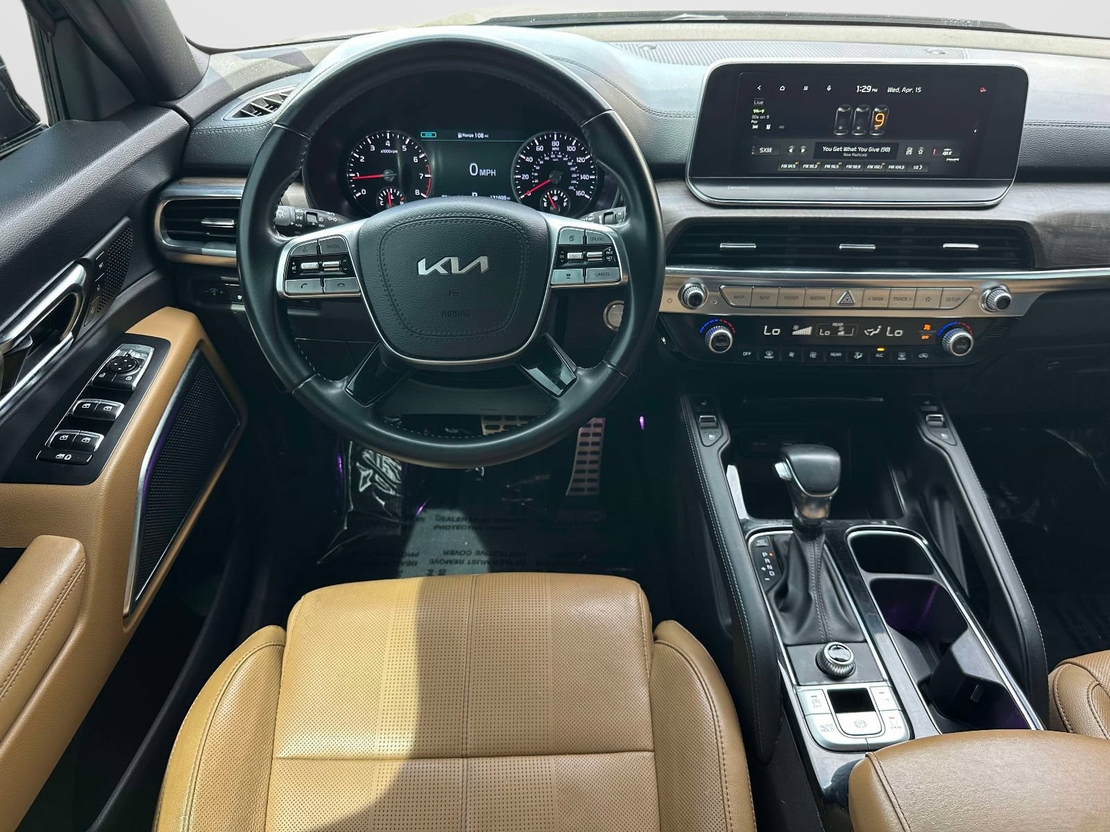 Used 2022 Kia Telluride SX w/ Towing Package FWD image 7