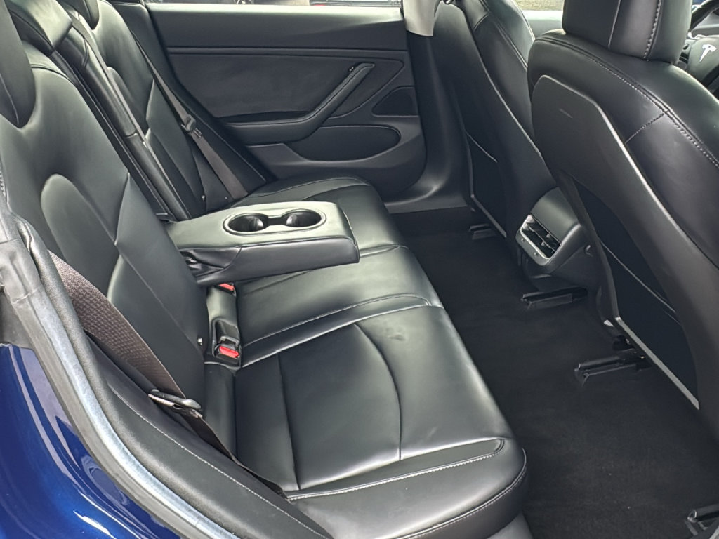 Used 2017 Tesla Model 3 Long Range RWD image 14