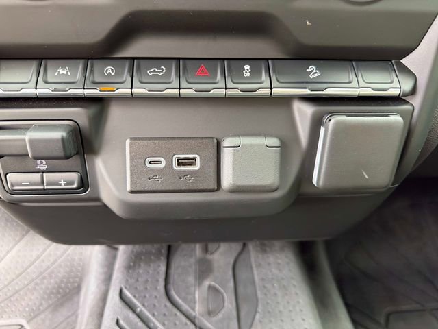 Used 2024 Chevrolet Silverado 1500 Custom Trail Boss image 26