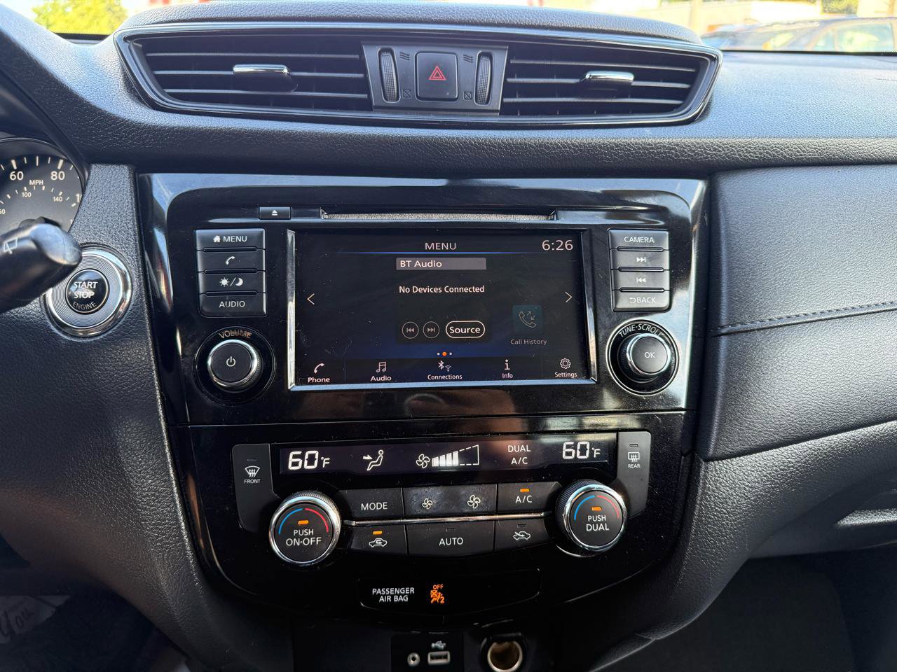 Used 2020 Nissan Rogue SV FWD image 16