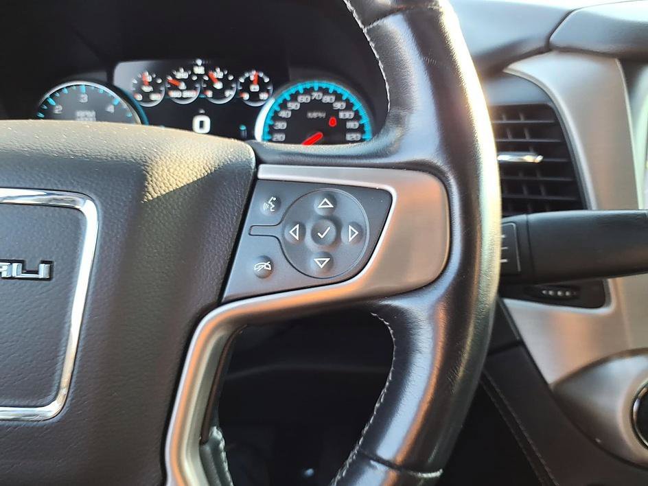 Used 2020 GMC Yukon Denali AWD/4WD image 32