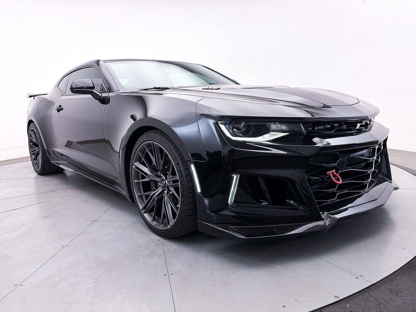 Used 2022 Chevrolet Camaro ZL1 w/ LPO, ZL1 Protection Package RWD image 15