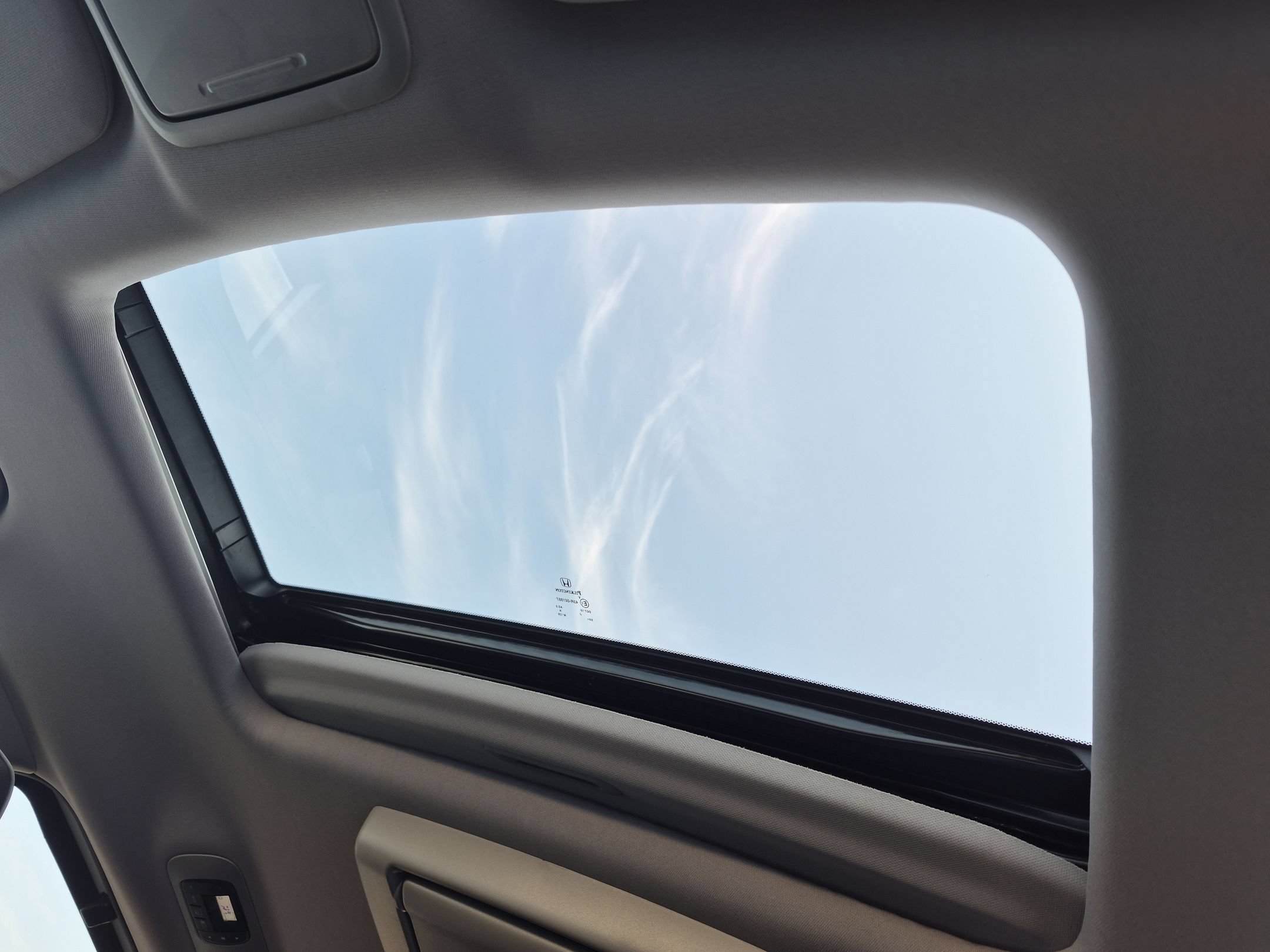Certified 2024 Honda Odyssey Elite image 27