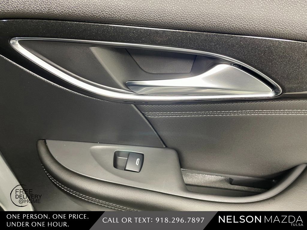 Used 2024 Buick Envision Preferred image 43