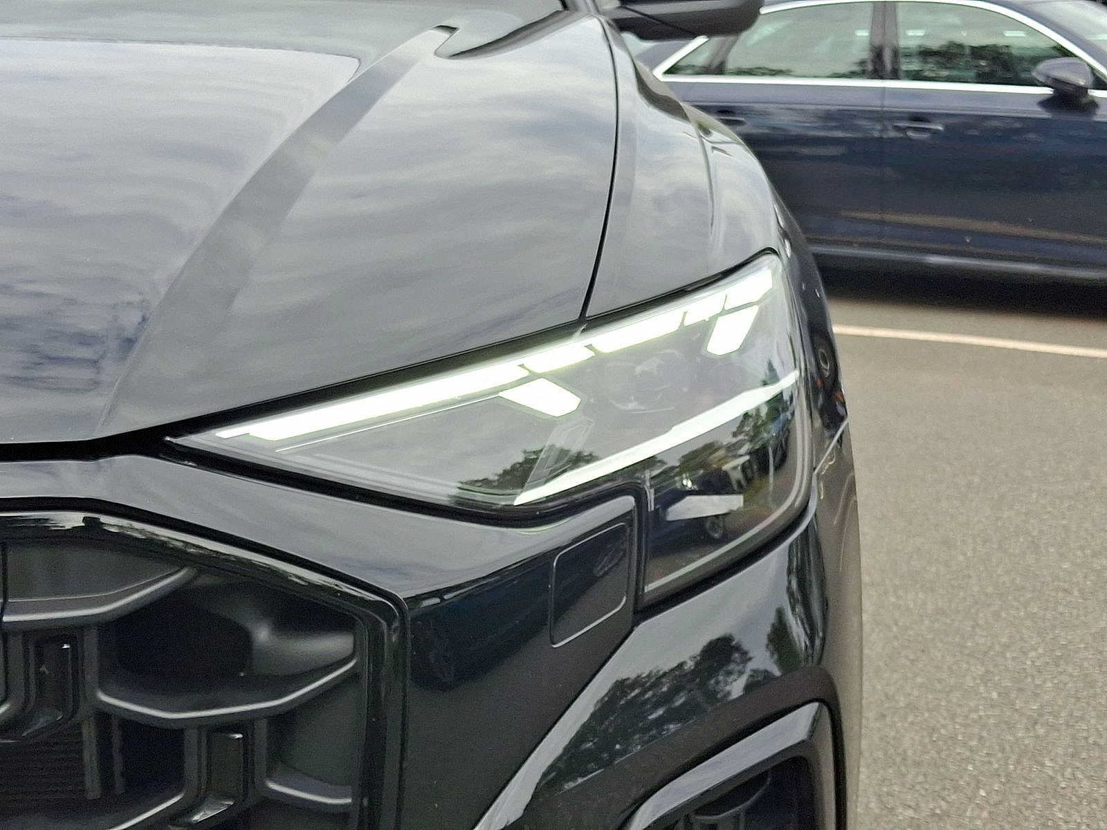 Certified 2024 Audi Q8 Premium Plus AWD/4WD image 34