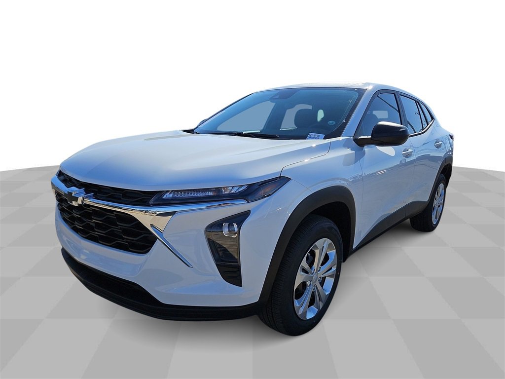 New 2025 Chevrolet Trax LS
