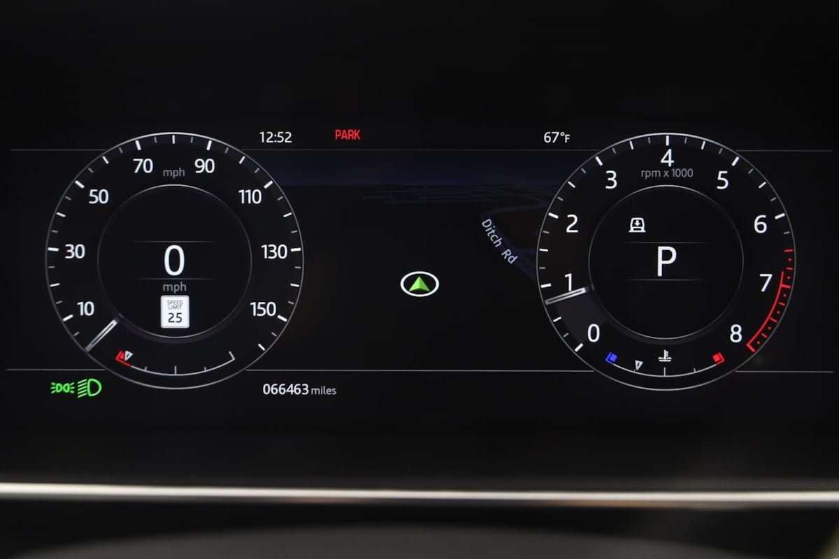 Used 2020 Land Rover Range Rover Sport HST AWD/4WD image 19