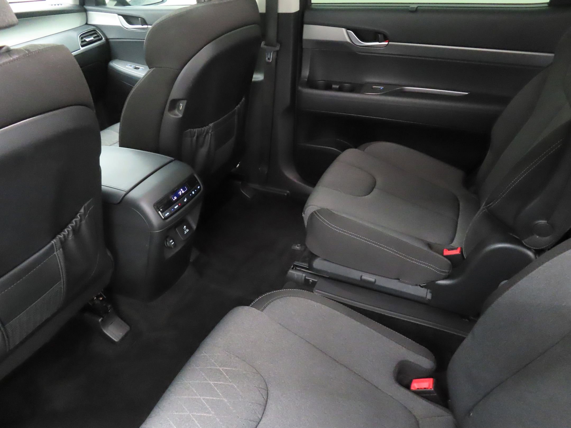 Used 2022 Hyundai Palisade SEL w/ Convenience Package AWD/4WD image 21
