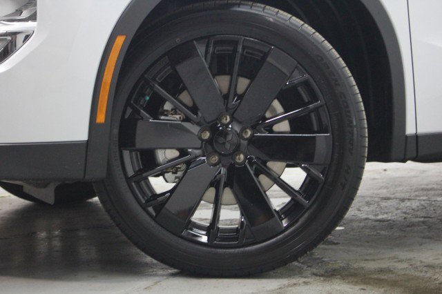 New 2026 Mitsubishi Outlander LE FWD image 3