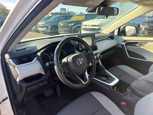 Used 2022 Toyota RAV4 XLE w/ Convenience Package AWD/4WD image 11
