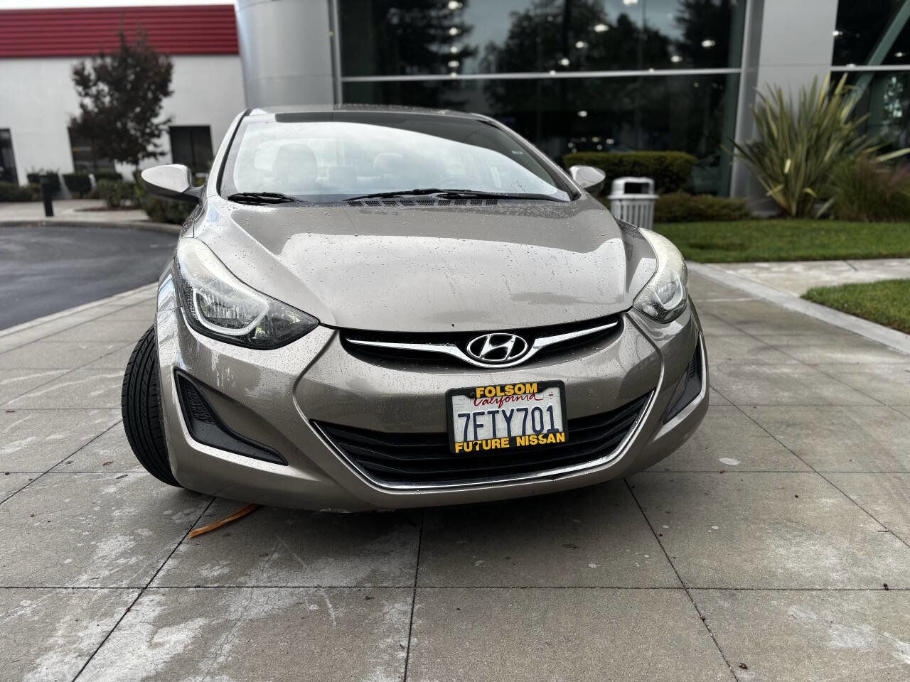 Used 2015 Hyundai Elantra SE image 2