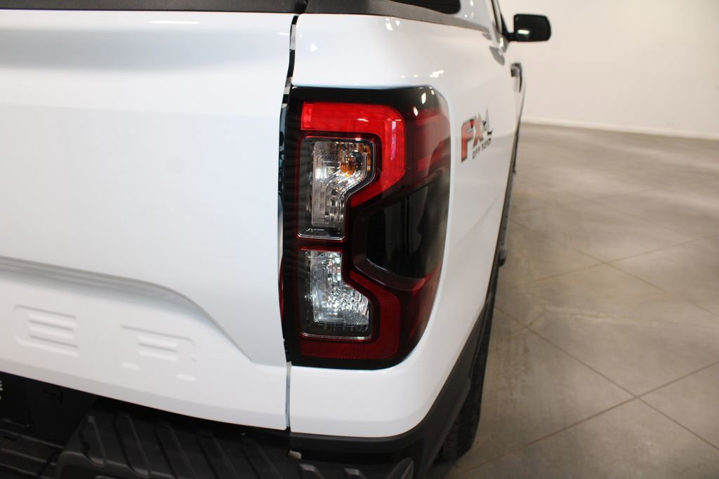 New 2025 Ford Ranger XLT w/ Equipment Group 301A High image 13