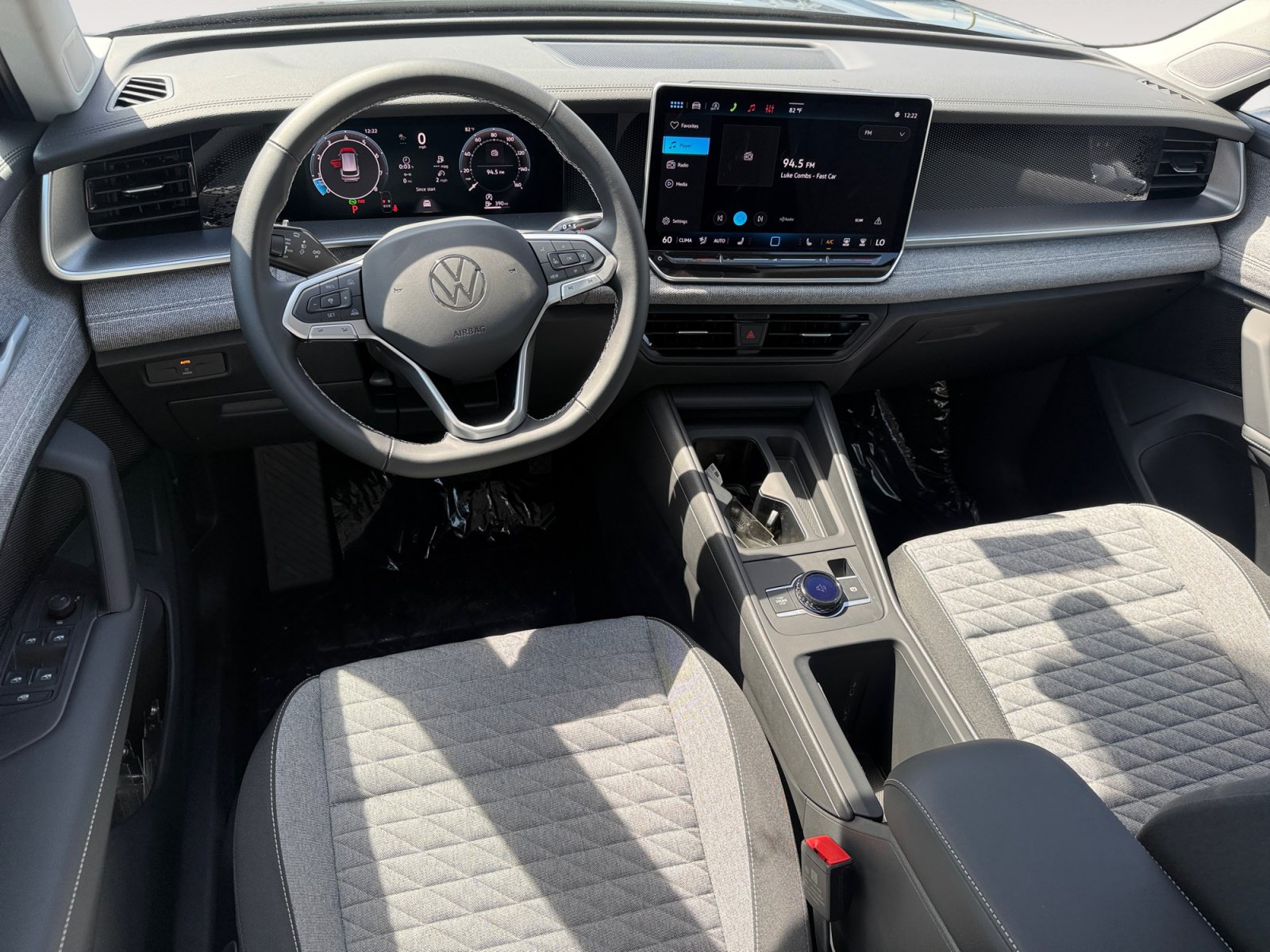 New 2026 Volkswagen Tiguan S FWD image 15