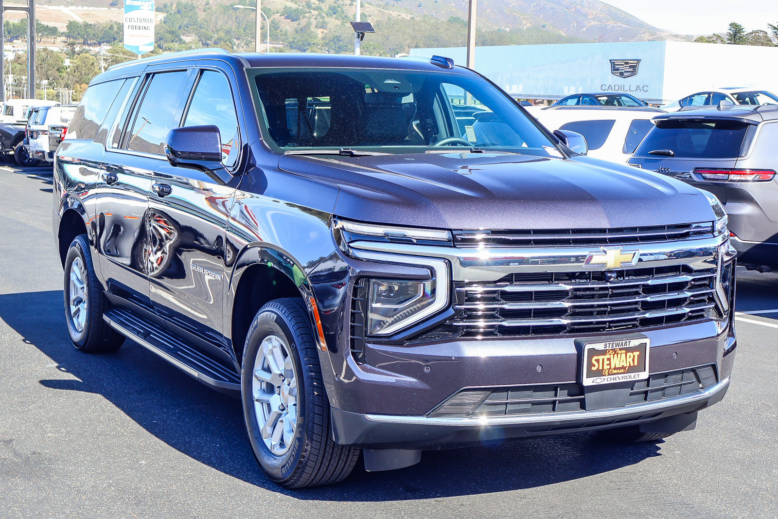 Used 2026 Chevrolet Suburban LT AWD/4WD image 20