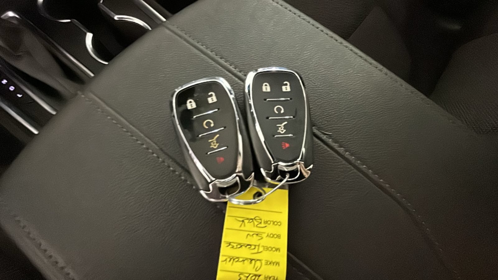 Used 2023 Chevrolet Traverse LT FWD image 23