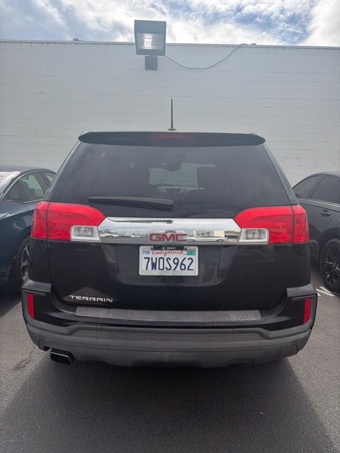Used 2017 GMC Terrain SLE FWD image 4